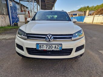Predám Volkswagen Touareg II 3.0 V6 TDI 176 KW 8-Tiptronic - 2
