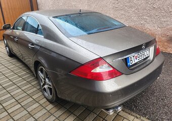 Predám alebo vymením Mercedes CLS 320 Automat za  moto - 2