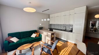 Na prenájom 3izb. byt, Ul. Dunajská ,  Staré mesto - 2