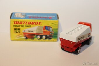 Matchbox SF Freeway gas tanker - 2