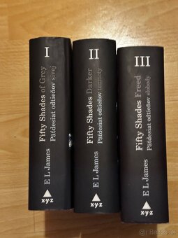 50 odtieňov trilógia - 2