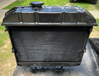 Kúpim chladič na gaz 69(ako na foto) - 2