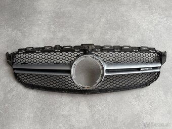 Predná maska Mercedes C43 AMG W205 - 2