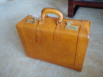 Nový kožený pilotný kufor - 2