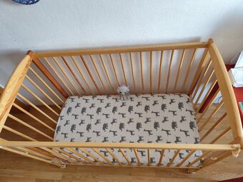 Detská drevená postieľka - 2