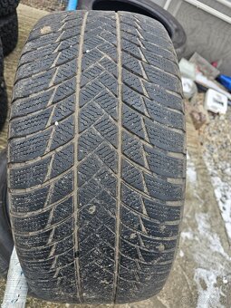 275/45 r20 - 2