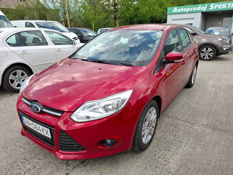 FORD FOCUS 1,6i 77 kW 2012 - 2