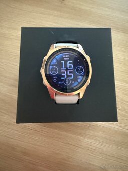 Hodinky garmin fenix 7s sapphire gold - 2