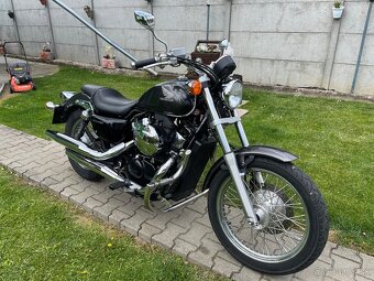 Honda Shadow VT750 S - 2