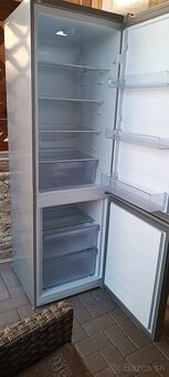 Predám kombinovanú chladničku BEKO 270L - 2