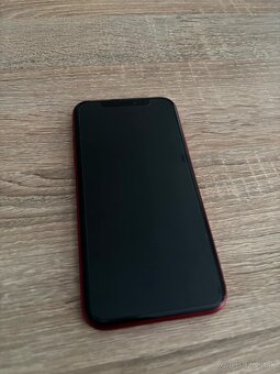 iPhone 11 64GB - 2
