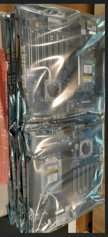 GIGABYTE MC62-G40 Mainboard PCIe 4.0 10G sWRX8 Sockel Ryzen - 2