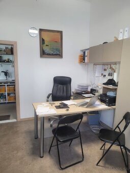 Na prenájom skladový priestor 150m2 - Voľný Ihned - 2