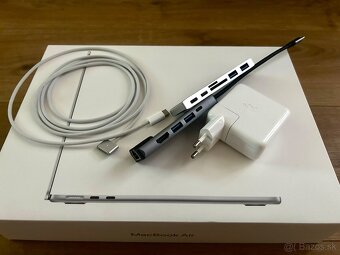 Apple MacBook Air M3 | 2024 - 2