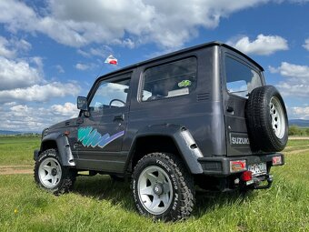 Suzuki Samurai 1.3i 52kw 4x4 Servo 5 799 € - 2