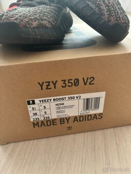 Adidas yeezy boost 350 v2 carbon beluga - 2