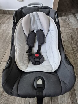 Autosedacka /vajco Roan - 2