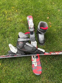 Detský lyžiarsky set (lyže, lyžiarky, palice) - 2