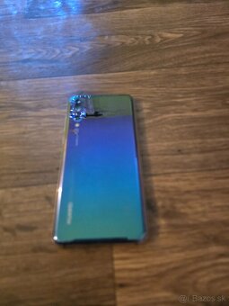 Huawei P30 pro a Huawei P20 pro - 2