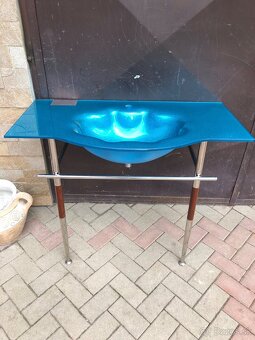 Umyvadlo sklenené - 2