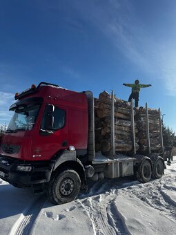 Renault Kerax 6x4 Lesovoz - 2