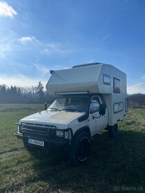 Nissan Camper - 2