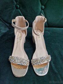 Luxusne svadobne trblietave zlate sandale s kamienkami 37 - 2