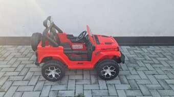 Predam jeep 4x4 elektricke auticko - 2