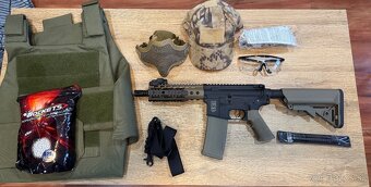 Airsoft M4 zbraň + výbava / army green style - 2