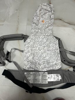 Ergobaby nosic - 2