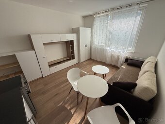 Exkluzívne APEX reality garsónka 21 m2 Hollého ul. Hc - 2