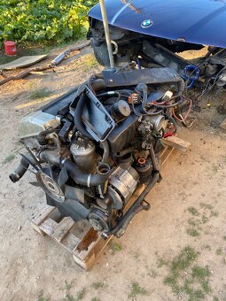 Motor bmw M50B25 - 2