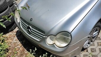 Díly Mercedes W203 coupe C200K - 2