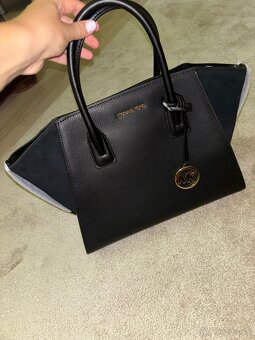 Michael Kors Kabelka - 2