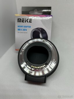 Adaptér Meike z Canon EF/EF-S na EF-M - 2