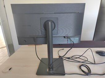 LED monitor SAMSUNG F24T650FYR – 24", Full HD - 2