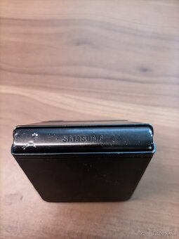 Samsung Galaxy Z Flip 3 - 2