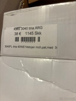 Stojatá nevybalená lampa - 2