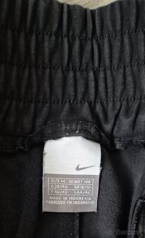Športové nohavice Nike - 2