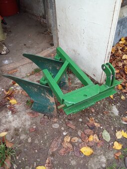 Predám  dvojak  pluh - 2