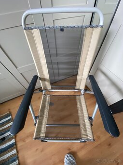 Kempingové kreslo QUECHUA - 2