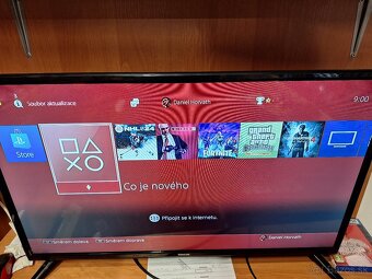 PlayStation 4 Slim 500GB,2 x ovládač - 2