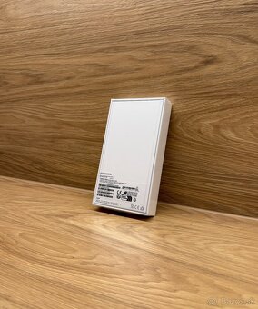 Apple iPhone XR 64GB Black - nový, neaktivovaný - 2