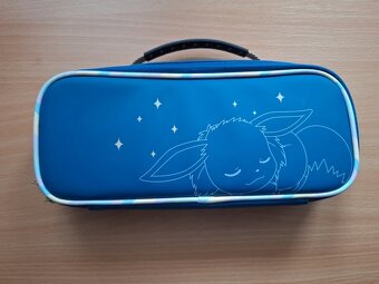 Nintendo Switch OLED + case - 2