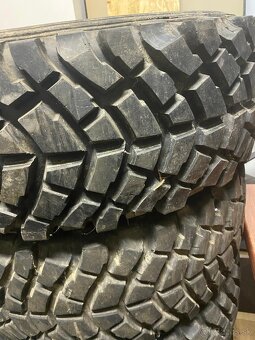 Predám Offroad pneumatiky 265 70 R15 - 2