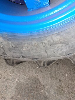 Kolesá, disky na zetor. - 2