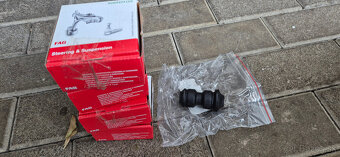 Bmw e10 silenbolky zadnych ramien - 2