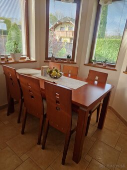 Predám kuchynský stôl +6 stoličiek - 2