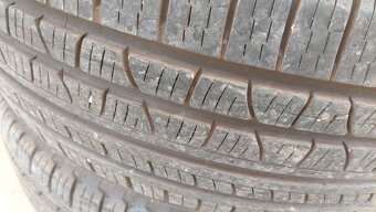 Celosezónky 2ks PIRELLI 215/65 r17 - 2