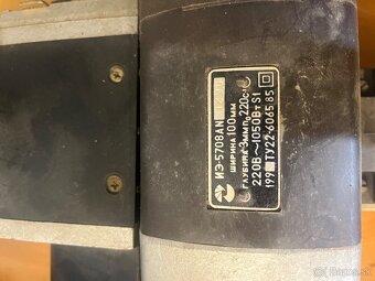Rusky elektricky rucny hoblik - 2
